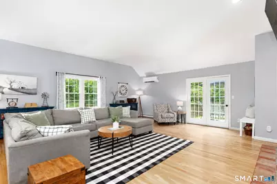 11 Cobblers Mill Road, Newtown, CT 06482 - Photo 5
