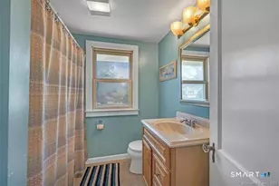 66 Oak Ave, Madison, CT 06443 - Photo 5