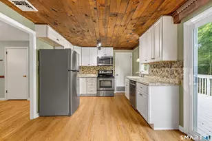 165 Colchester Ave, East Hampton, CT 06424 - Photo 7