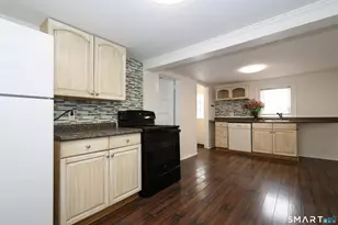 48 W Branchville Rd, Ridgefield, CT 06877 - Photo 9