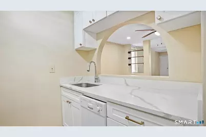 25 Ellsworth Street #6, Bridgeport, CT 06605 - Photo 13