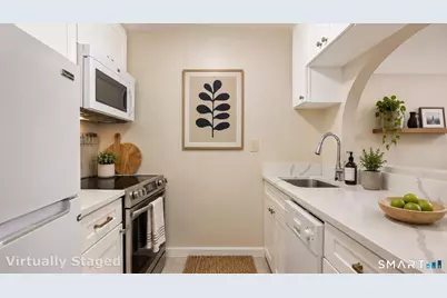 25 Ellsworth Street #6, Bridgeport, CT 06605 - Photo 3