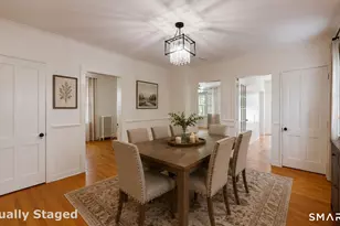8 Chestnut St, Windsor Locks, CT 06096 - Photo 9