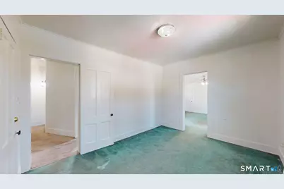 8 Chestnut Street, Windsor Locks, CT 06096 - Photo 21