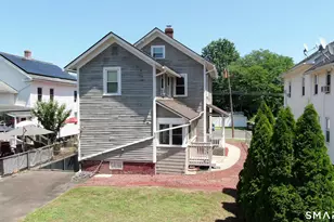 8 Chestnut St, Windsor Locks, CT 06096 - Photo 29