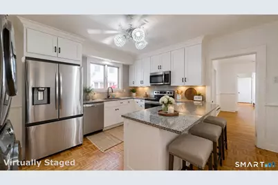 8 Chestnut Street, Windsor Locks, CT 06096 - Photo 5