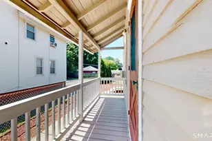 8 Chestnut St, Windsor Locks, CT 06096 - Photo 31