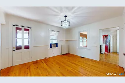 8 Chestnut Street, Windsor Locks, CT 06096 - Photo 7