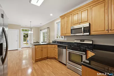 450 Naugatuck Avenue #450, Milford, CT 06460 - Photo 9