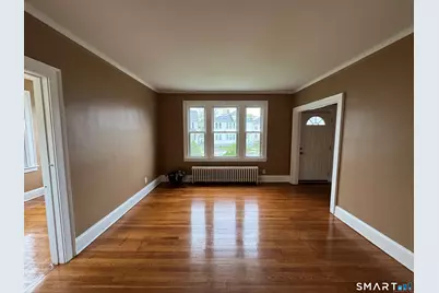 94-96 Thomaston Street, Hartford, CT 06112 - Photo 13