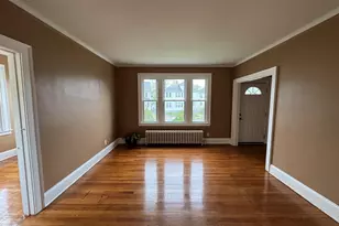 94-96 Thomaston St, Hartford, CT 06112 - Photo 13