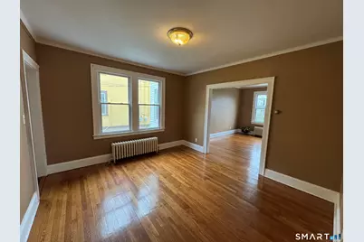 94-96 Thomaston Street, Hartford, CT 06112 - Photo 9