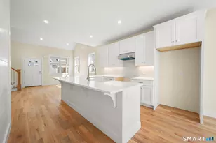 9 Ivy Hl Rd, Waterford, CT 06385 - Photo 5