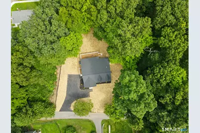 540 Berkshire Road, Southbury, CT 06488 - Photo 5