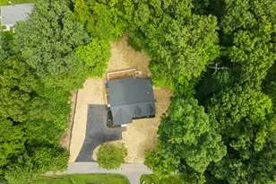 540 Berkshire Rd, Southbury, CT 06488 - Photo 5