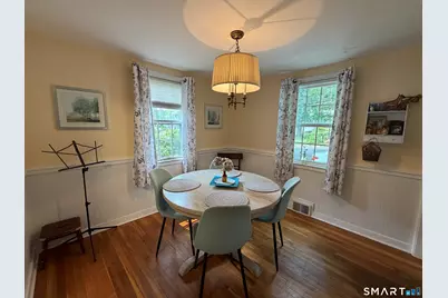 360 Griswold Street, Glastonbury, CT 06033 - Photo 9