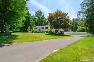1 Brookwood Dr, Newtown, CT 06470 - Photo 5