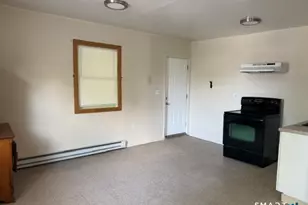 27 N Main St, Thomaston, CT 06787 - Photo 3