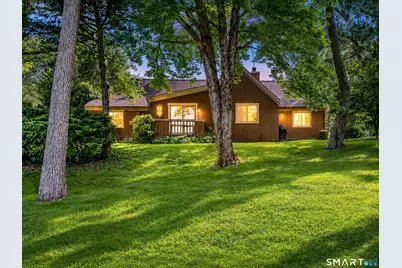 383 Sequoia Lane #B, Stratford, CT 06614 - Photo 1