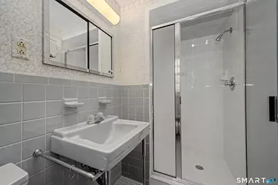 5 Bayside Terrace, Greenwich, CT 06878 - Photo 13