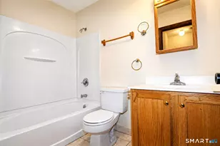 187 Scott Rd, Waterbury, CT 06705 - Photo 9