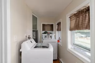 1287 Howard Ave, Bridgeport, CT 06605 - Photo 27