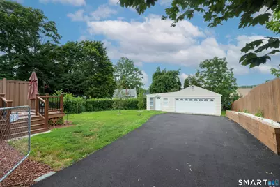 33 Clearview Avenue, East Haven, CT 06512 - Photo 25
