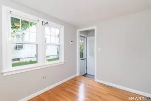 33 Clearview Ave, East Haven, CT 06512 - Photo 7