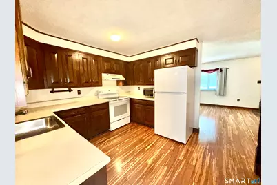 24 Brookside Village #24, Enfield, CT 06082 - Photo 7