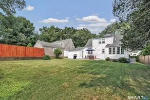 85 Louvain St, Fairfield, CT 06825 - Photo 31