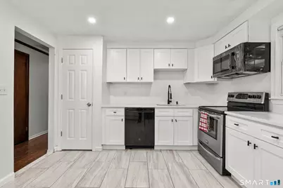 14 Briar Lane, Bloomfield, CT 06002 - Photo 5