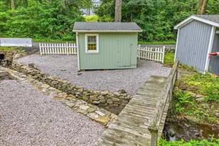 488 Lake Dr, Guilford, CT 06437 - Photo 31