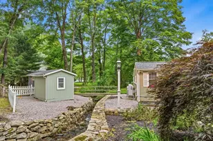 488 Lake Dr, Guilford, CT 06437 - Photo 7