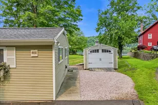 488 Lake Dr, Guilford, CT 06437 - Photo 9