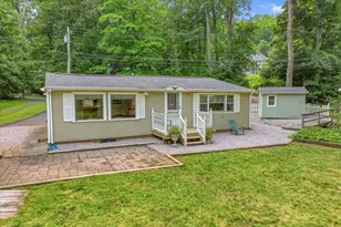 488 Lake Dr, Guilford, CT 06437 - Photo 29
