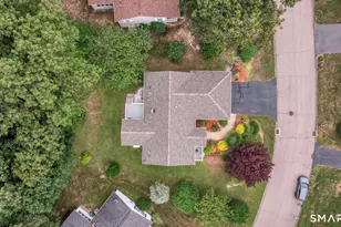 3 Indian Hill Rd, Montville, CT 06382 - Photo 5