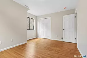 210 Treadwell St, Hamden, CT 06517 - Photo 23