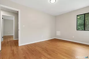 210 Treadwell St, Hamden, CT 06517 - Photo 21