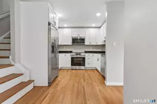 210 Treadwell St, Hamden, CT 06517 - Photo 11