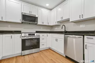 210 Treadwell St, Hamden, CT 06517 - Photo 13