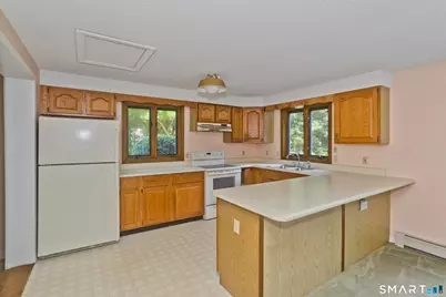 80 West View Drive, East Windsor, CT 06016 - Photo 11