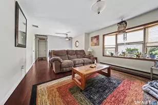 58 Oak Hollow Dr, Waterbury, CT 06708 - Photo 11