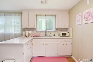 85 Bagley Terrace, Waterbury, CT 06705 - Photo 11