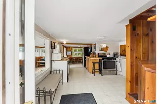 812 W Wakefield Blvd, Winchester, CT 06098 - Photo 21