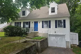 15 Elizabeth Dr, Stonington, CT 06379 - Photo 1