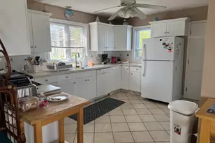 105 Milford Point Rd, Milford, CT 06460 - Photo 13