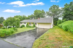 85 10 Acre Rd, Middletown, CT 06457 - Photo 3