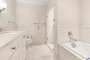 85 Memorial Rd, West Hartford, CT 06107 - Photo 13