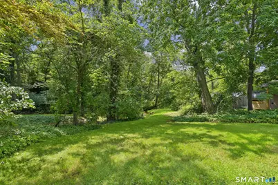 19 Palmer Road, North Haven, CT 06473 - Photo 21