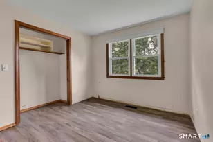 84 Fairlawn Ave, Waterbury, CT 06705 - Photo 15